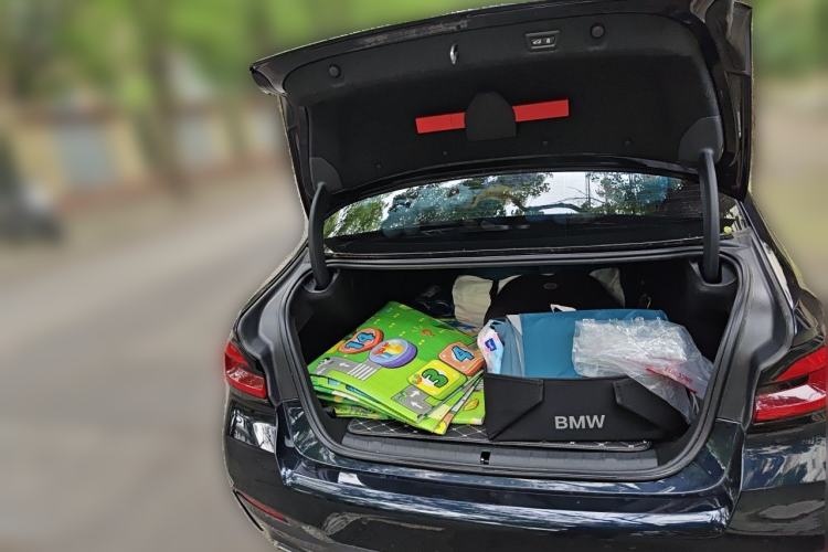 Used BMW 5 Series New Energy 2021 Restyled 535Le M Sport Package Trunk
