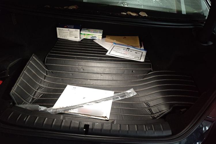 Used BMW 5 Series New Energy 2021 Restyled 535Le M Sport Package Trunk