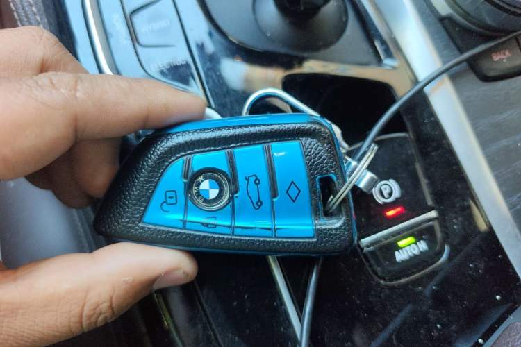 Used BMW 5 Series New Energy 2021 535Le M Sport Package Vehicle Key