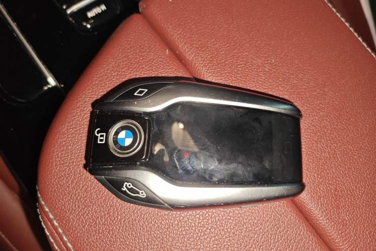 Used BMW 5 Series New Energy 2021 Restyled 535Le Pioneer Edition M Sport Package Vehicle Key