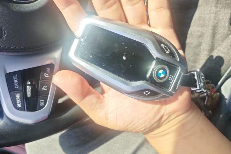 Used BMW 5 Series New Energy 2021 535Le M Sport Package Vehicle Key