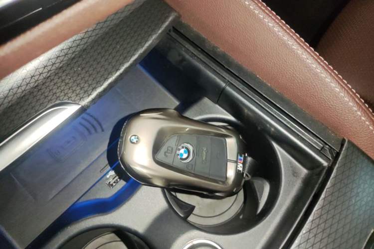 Used BMW 5 Series New Energy 2021 535Le Pioneer Edition M Sport Package Vehicle Key