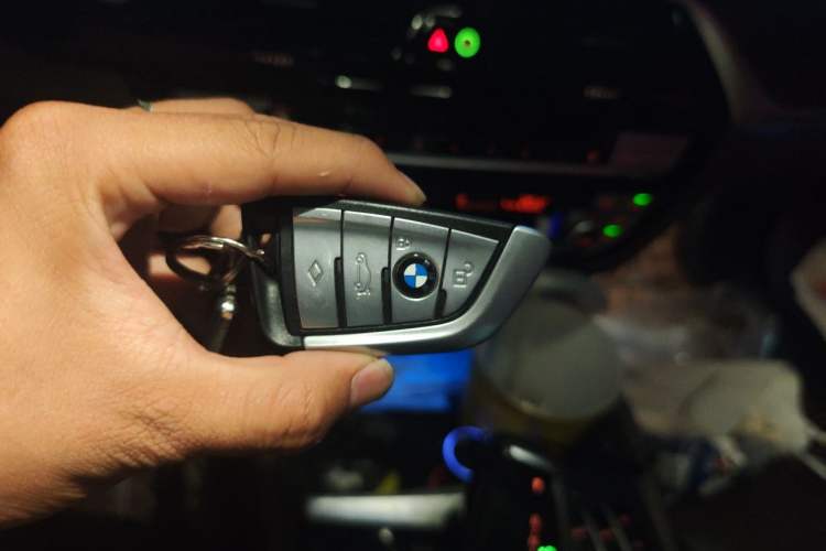Used BMW 5 Series New Energy 2021 535Le Pioneer Edition M Sport Package Vehicle Key