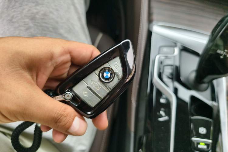 Used BMW 5 Series New Energy 2021 535Le Luxury Package Vehicle Key