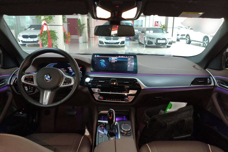 Used BMW 5 Series New Energy 2021 535Le M Sport Package Center Console