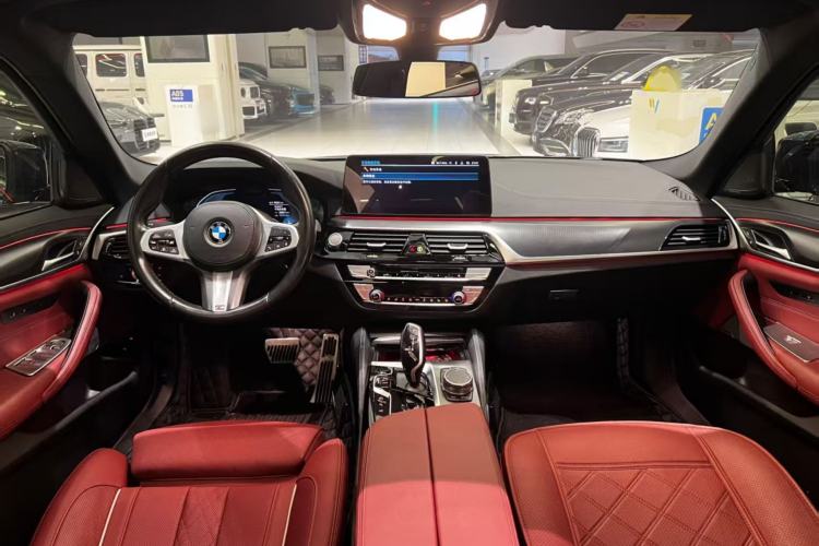 Used BMW 5 Series New Energy 2021 535Le Pioneer Edition M Sport Package Center Console