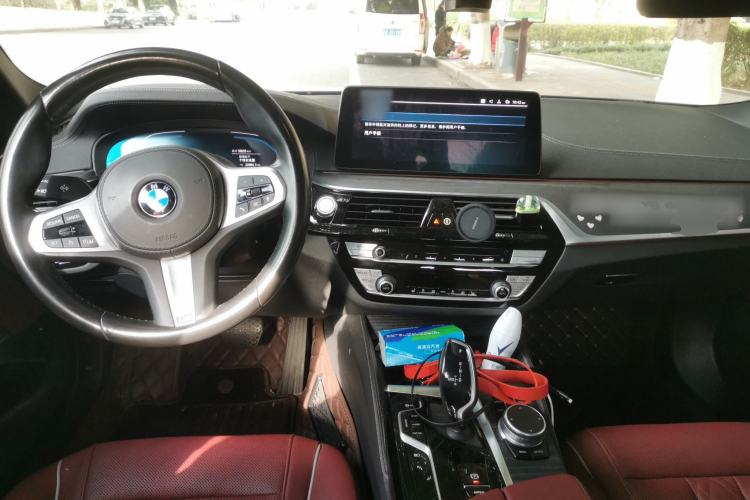 Used BMW 5 Series New Energy 2021 535Le M Sport Package Center Console