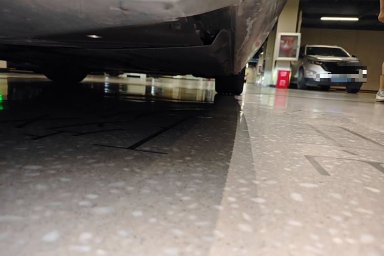 Used BMW 5 Series New Energy 2021 535Le M Sport Package Chassis Rear Right