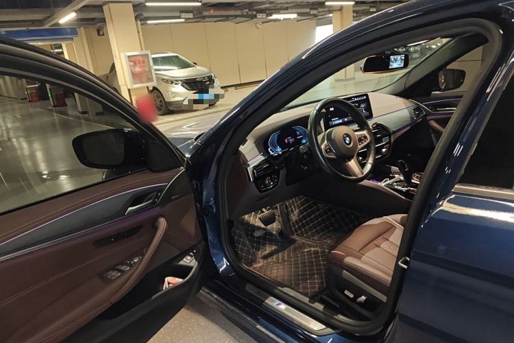 Used BMW 5 Series New Energy 2021 535Le M Sport Package Driver Seat