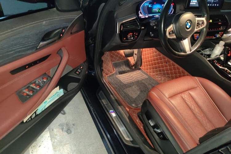 Used BMW 5 Series New Energy 2021 Restyled 535Le M Sport Package Driver Seat