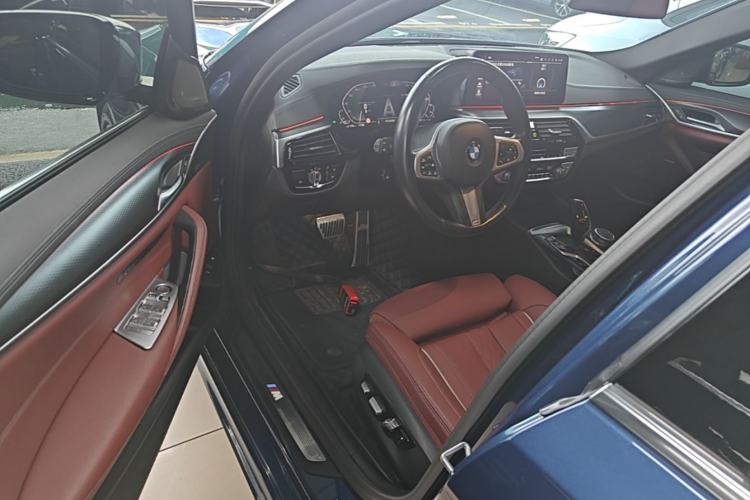 Used BMW 5 Series New Energy 2021 535Le Pioneer Edition M Sport Package Driver Seat