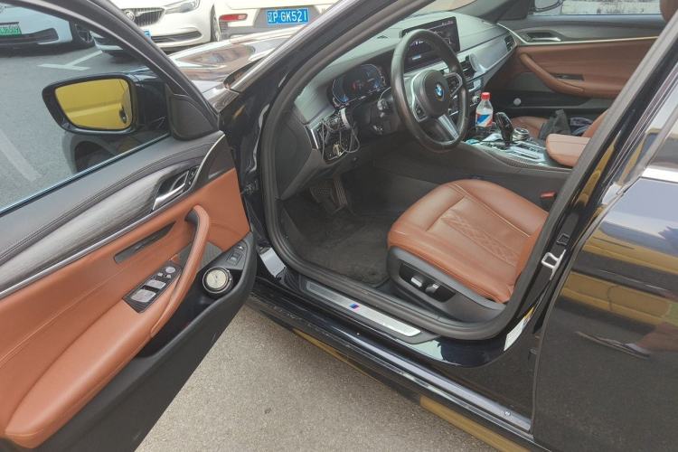 Used BMW 5 Series New Energy 2021 535Le M Sport Package Driver Seat