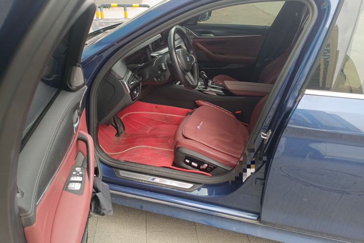 Used BMW 5 Series New Energy 2021 Restyled 535Le Pioneer Edition M Sport Package Driver Seat