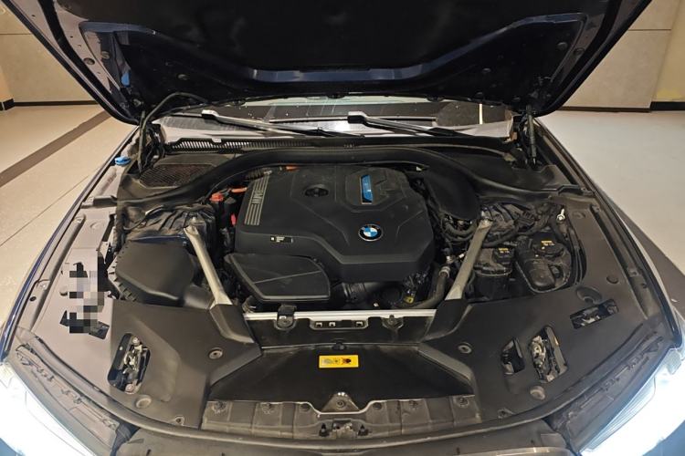 Used BMW 5 Series New Energy 2021 535Le M Sport Package Engine Bay