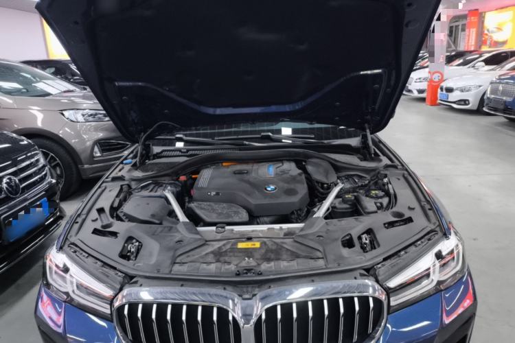 Used BMW 5 Series New Energy 2021 535Le Pioneer Edition M Sport Package Engine Bay