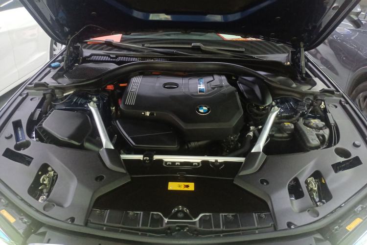 Used BMW 5 Series New Energy 2021 535Le Pioneer Edition M Sport Package Engine Bay