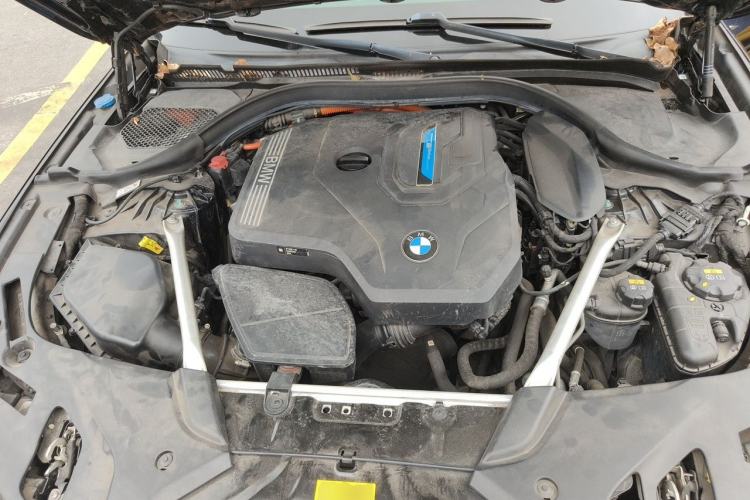 Used BMW 5 Series New Energy 2021 535Le M Sport Package Engine Bay