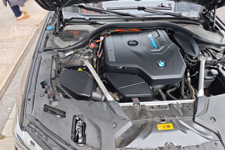 Used BMW 5 Series New Energy 2021 Restyled 535Le Pioneer Edition M Sport Package Engine Bay Right