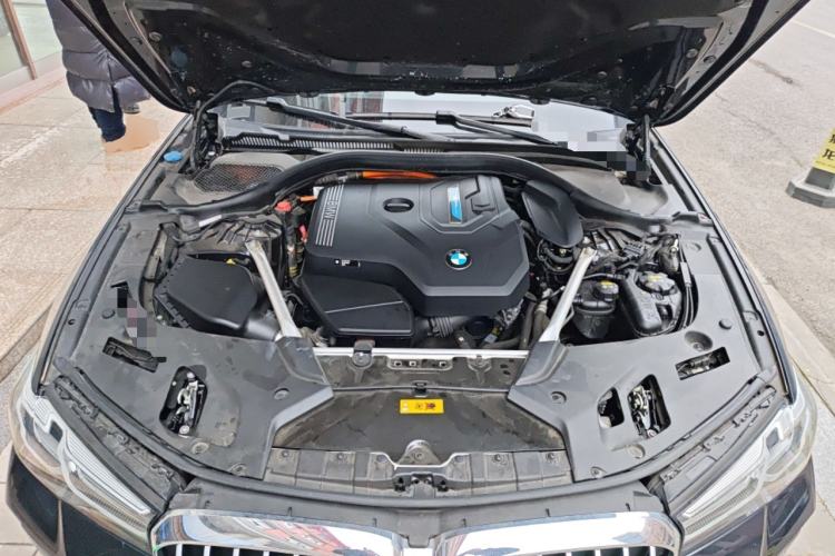 Used BMW 5 Series New Energy 2021 Restyled 535Le Pioneer Edition M Sport Package Engine Bay