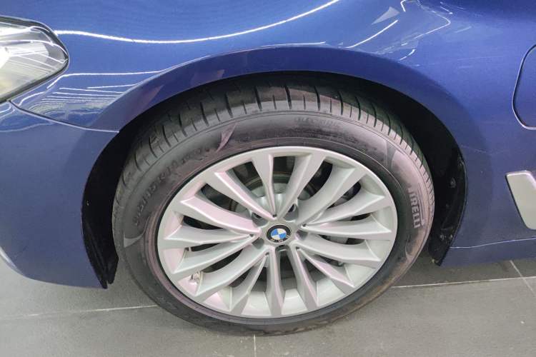 Used BMW 5 Series New Energy 2021 535Le Luxury Package Exterior 7