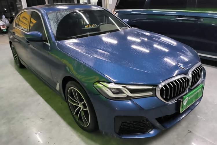 Used BMW 5 Series New Energy 2021 535Le M Sport Package Front Right 45 Deg