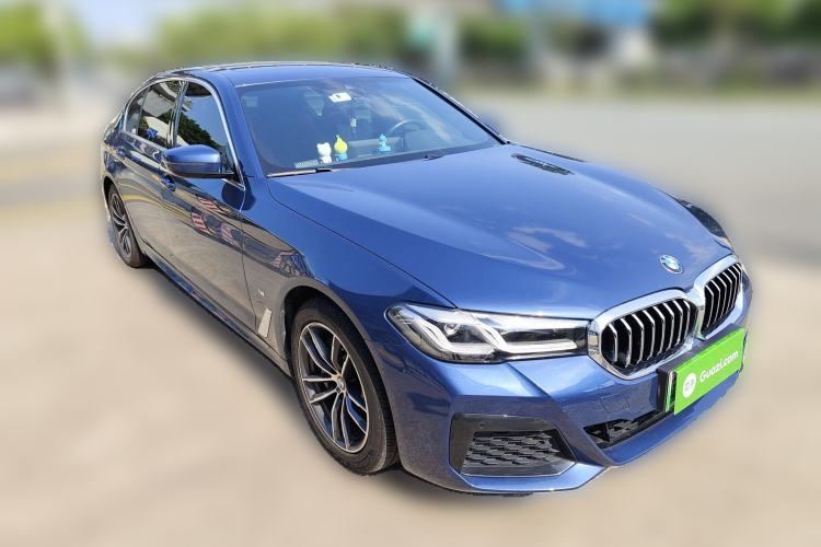 Used BMW 5 Series New Energy 2021 Restyled 535Le M Sport Package Front Right 45 Deg