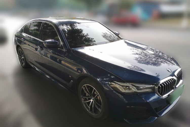 Used BMW 5 Series New Energy 2021 535Le M Sport Package Front Right 45 Deg