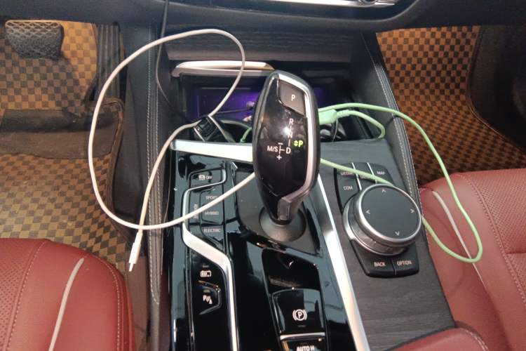 Used BMW 5 Series New Energy 2021 535Le Luxury Package Gear Lever