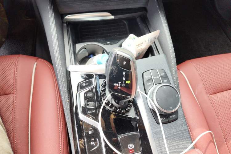 Used BMW 5 Series New Energy 2021 Restyled 535Le M Sport Package Gear Lever