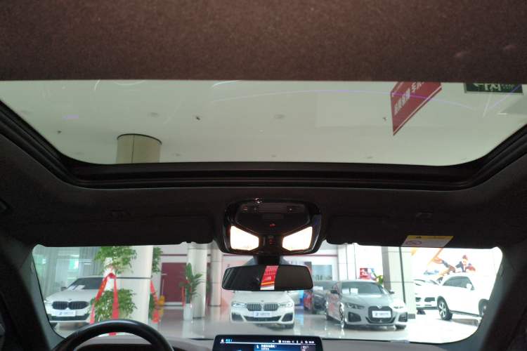 Used BMW 5 Series New Energy 2021 535Le M Sport Package Headliner