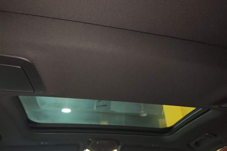 Used BMW 5 Series New Energy 2021 535Le Pioneer Edition M Sport Package Headliner