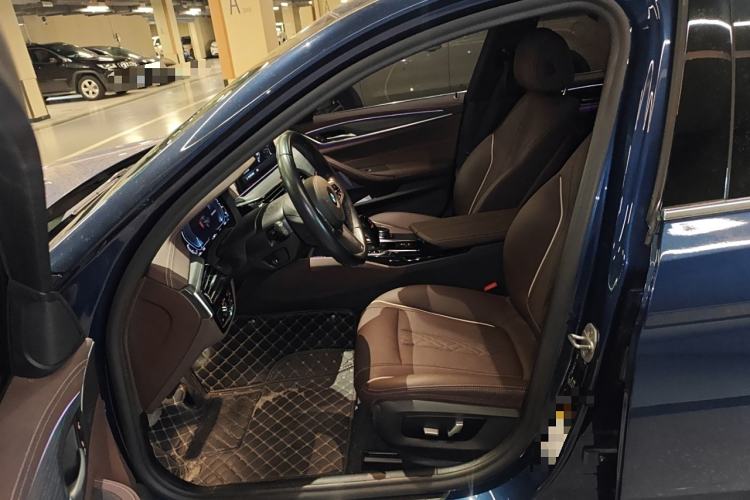 Used BMW 5 Series New Energy 2021 535Le M Sport Package Left Front Seat