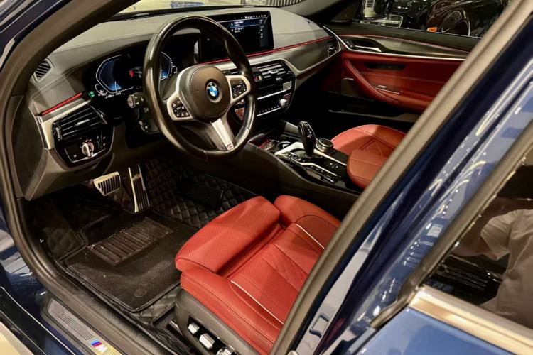 Used BMW 5 Series New Energy 2021 535Le Pioneer Edition M Sport Package Left Front Seat
