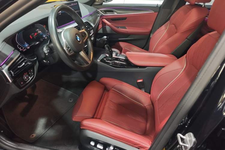 Used BMW 5 Series New Energy 2021 535Le Pioneer Edition M Sport Package Left Front Seat