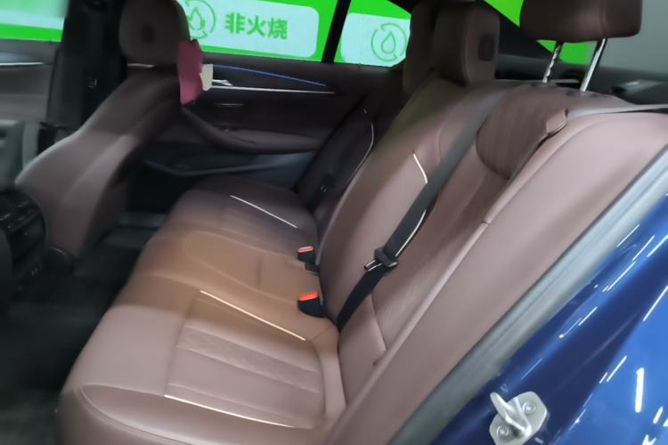 Used BMW 5 Series New Energy 2021 535Le M Sport Package Left Rear Seat