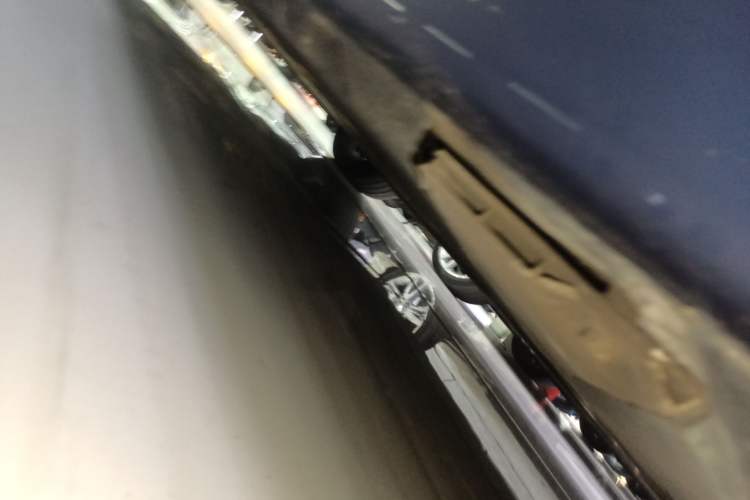 Used BMW 5 Series New Energy 2021 535Le Pioneer Edition M Sport Package Left Side Sill