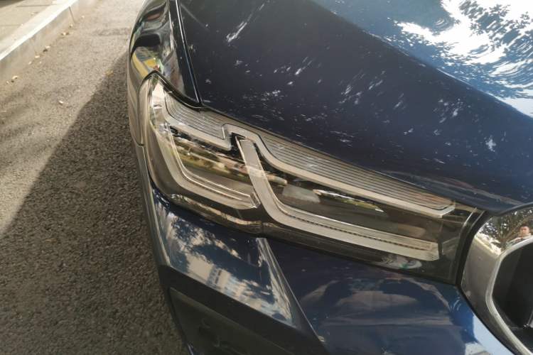 Used BMW 5 Series New Energy 2021 535Le M Sport Package Right Front Headlight
