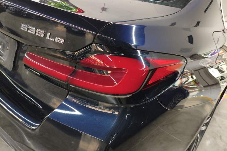 Used BMW 5 Series New Energy 2021 535Le M Sport Package Right Rear Taillight