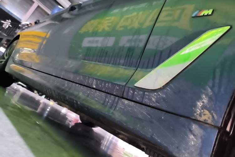 Used BMW 5 Series New Energy 2021 535Le M Sport Package Right Side Sill