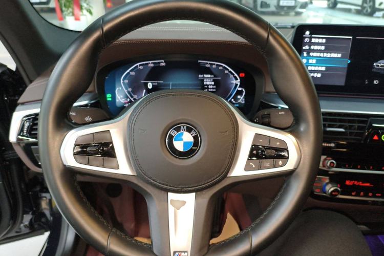 Used BMW 5 Series New Energy 2021 535Le M Sport Package Steering Wheel