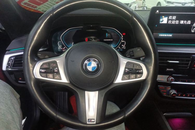 Used BMW 5 Series New Energy 2021 535Le Pioneer Edition M Sport Package Steering Wheel
