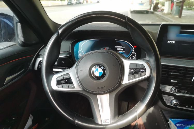 Used BMW 5 Series New Energy 2021 535Le M Sport Package Steering Wheel