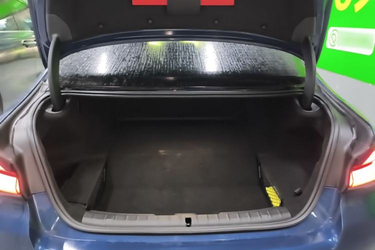 Used BMW 5 Series New Energy 2021 535Le M Sport Package Trunk