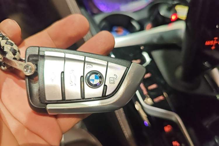 Used BMW 5 Series New Energy 2021 535Le M Sport Package Vehicle Key