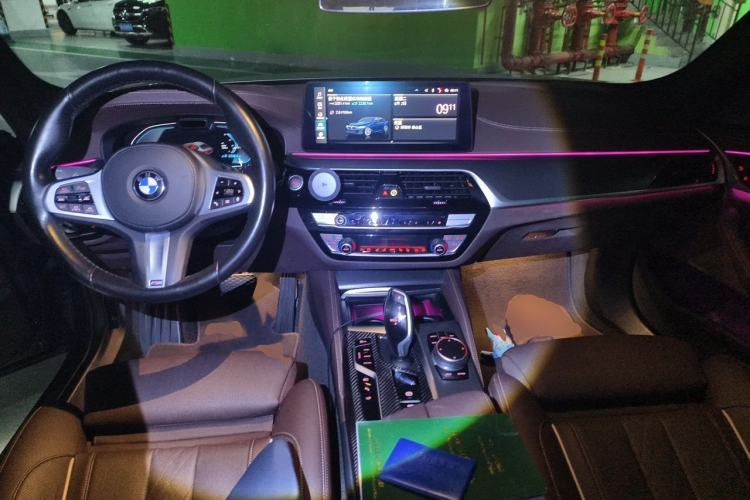 Used BMW 5 Series New Energy 2021 535Le Pioneer Edition M Sport Package Center Console