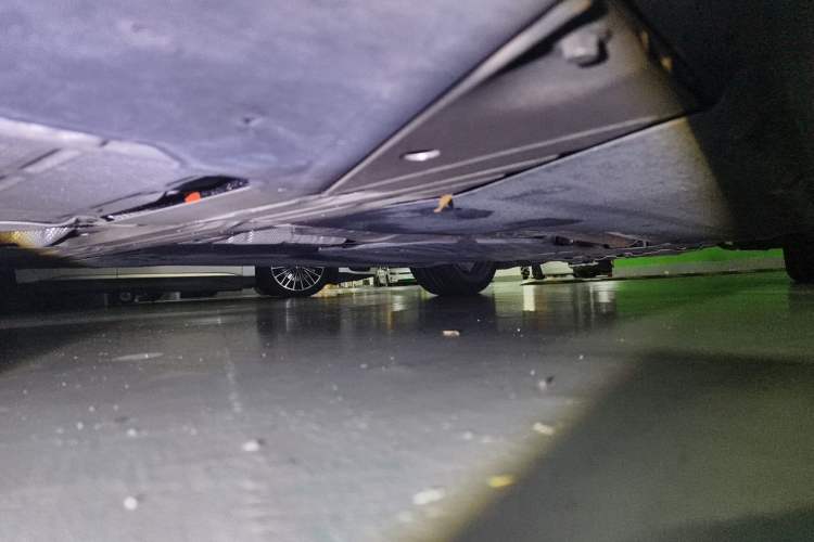 Used BMW 5 Series New Energy 2021 535Le Pioneer Edition M Sport Package Chassis Rear Right
