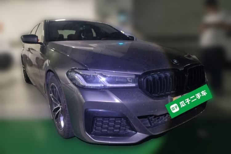 Used BMW 5 Series New Energy 2021 535Le Pioneer Edition M Sport Package Front Right 45 Deg