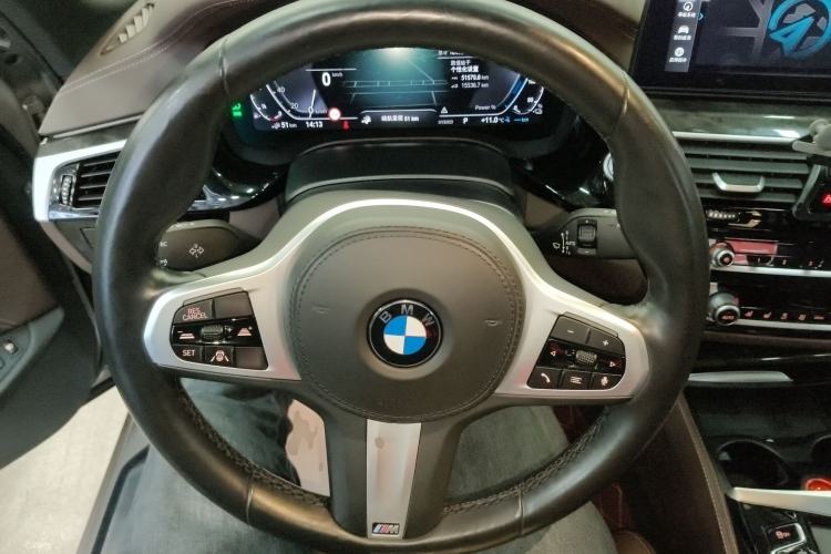 Used BMW 5 Series New Energy 2021 535Le Pioneer Edition M Sport Package Steering Wheel