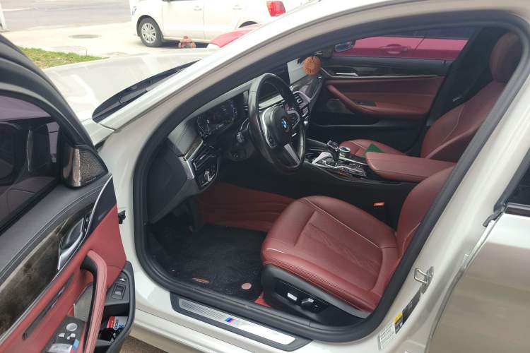 Used BMW 5 Series New Energy 2021 535Le Pioneer Edition M Sport Package Driver Seat