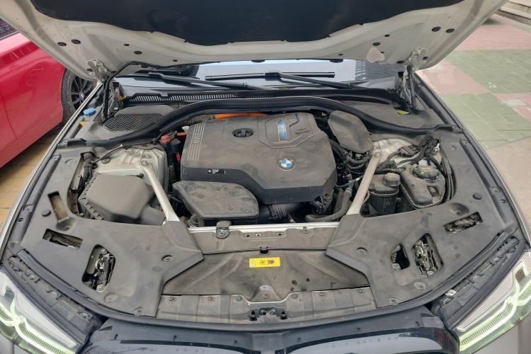 Used BMW 5 Series New Energy 2021 535Le Pioneer Edition M Sport Package Engine Bay